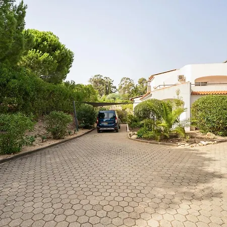 Calmelo - Short Drive Away From Beaches Of Carvoeiro Benegil * Αλμπουφέιρα